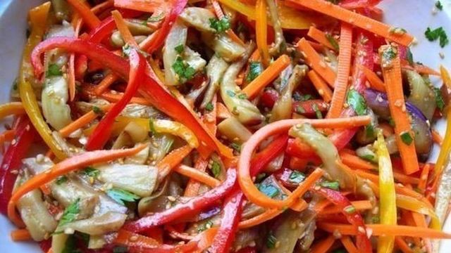Маринованные баклажаны на зиму: быстрые рецепты консервации с морковью, чесноком и зеленью