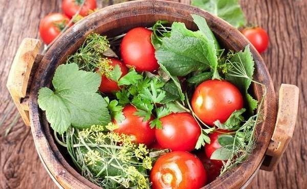 Овощи натуральные помидоры